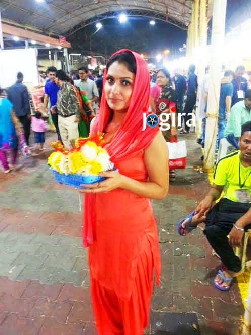 bhojpuri actress payas pandit