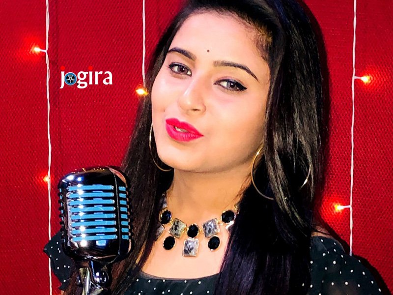 Ananya bhojpuri singer